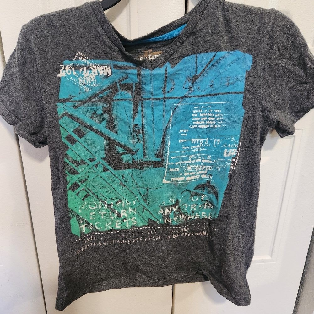 Epic Threads - Picture 2 of 3